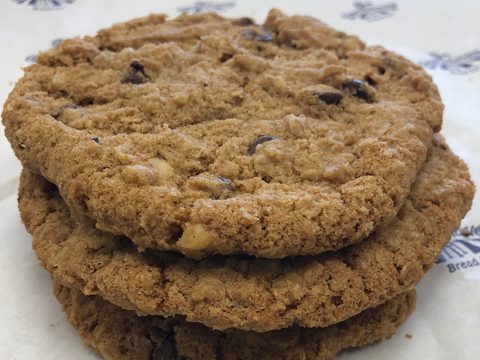 Oatmeal raisin cookie pack of 6
